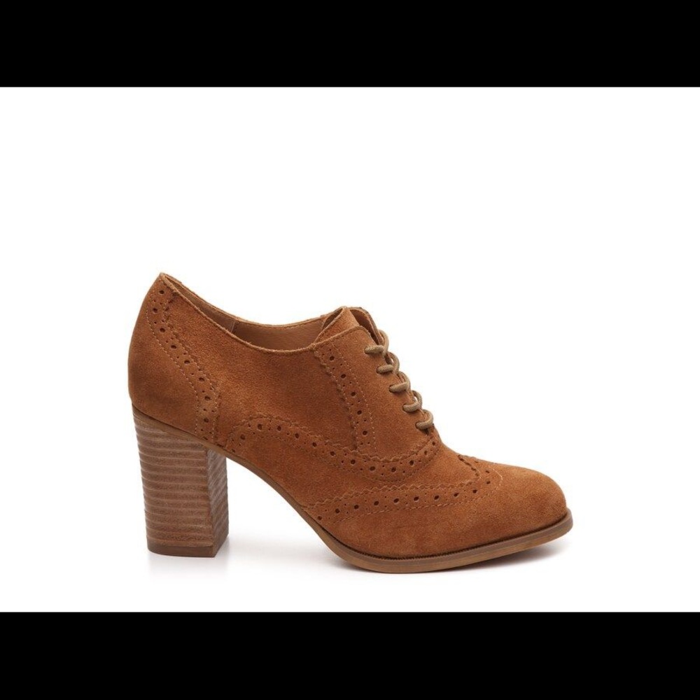 Steve Madden Omyra Suede Oxford Pumps Tan size 10